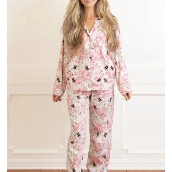 8 Oak Lane Sleepwear | Intimates Nutcracker Rose Pj Flannel Set Sz Medium - Picture 3 of 4